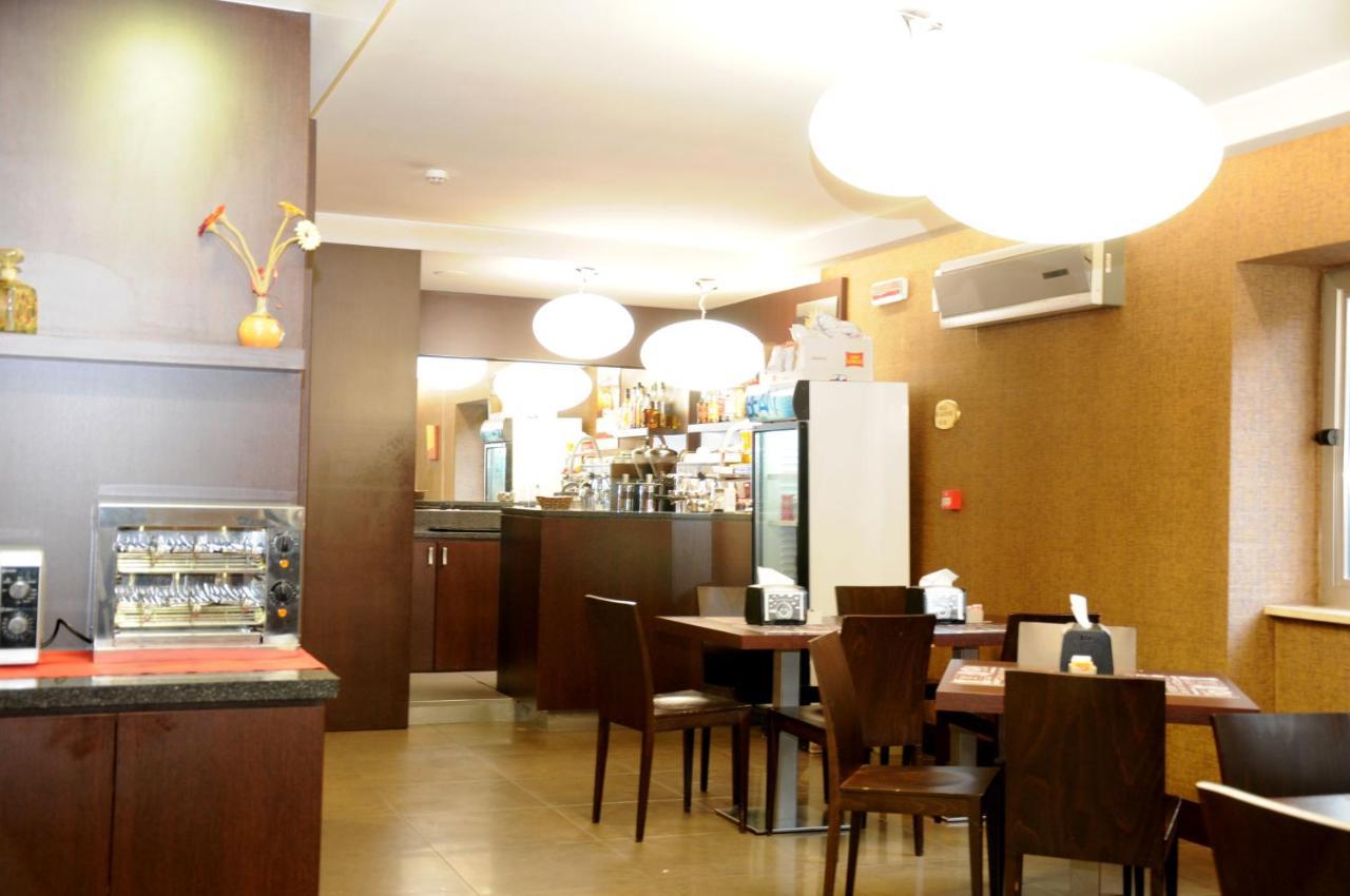 Hotel Fly Казорія Екстер'єр фото