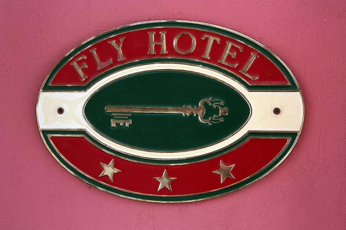 Hotel Fly Казорія Екстер'єр фото