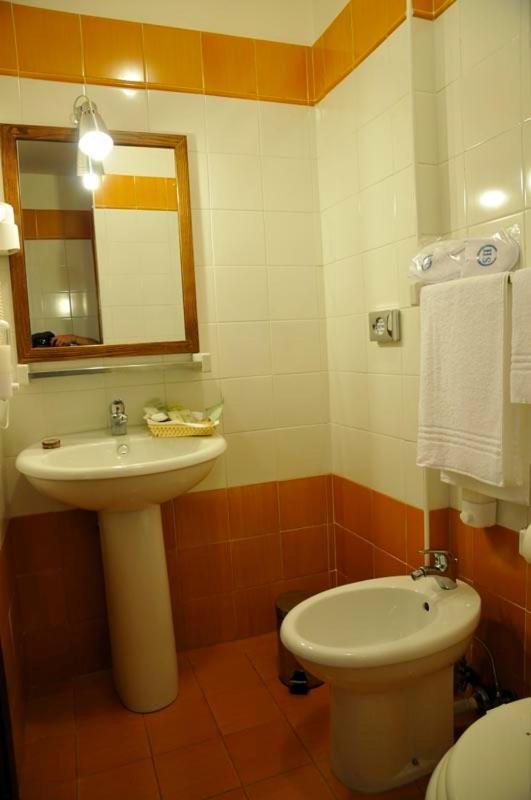 Hotel Fly Казорія Номер фото